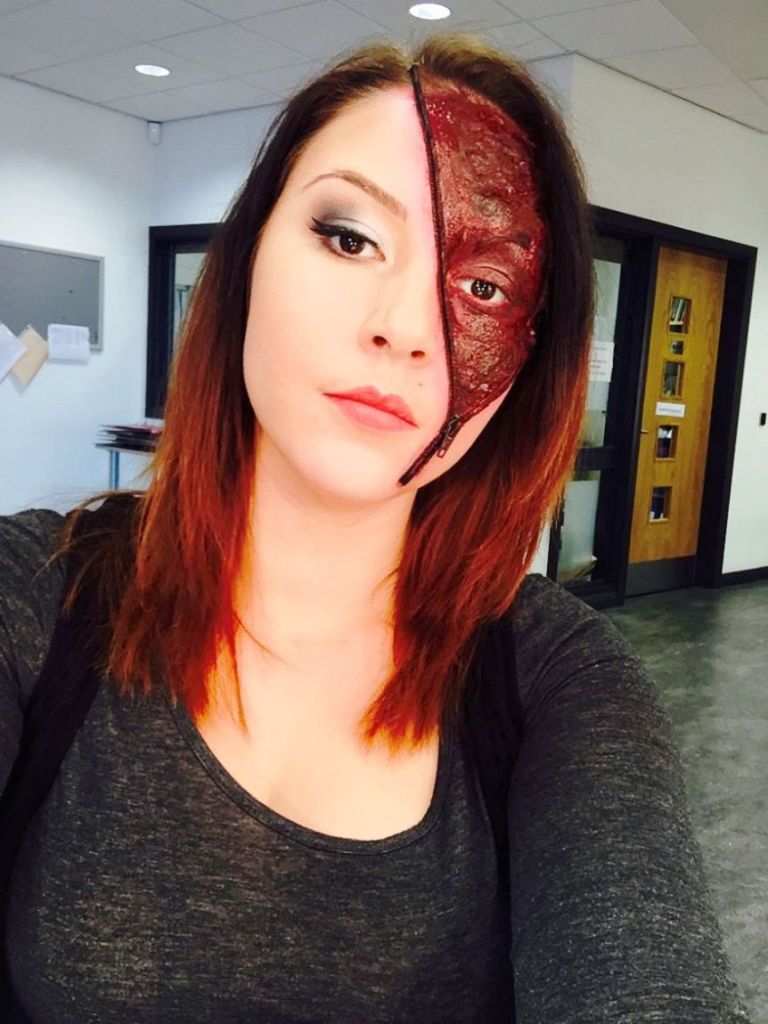 25 creative halloween makeup ideas for women flawssy easy essay ideas