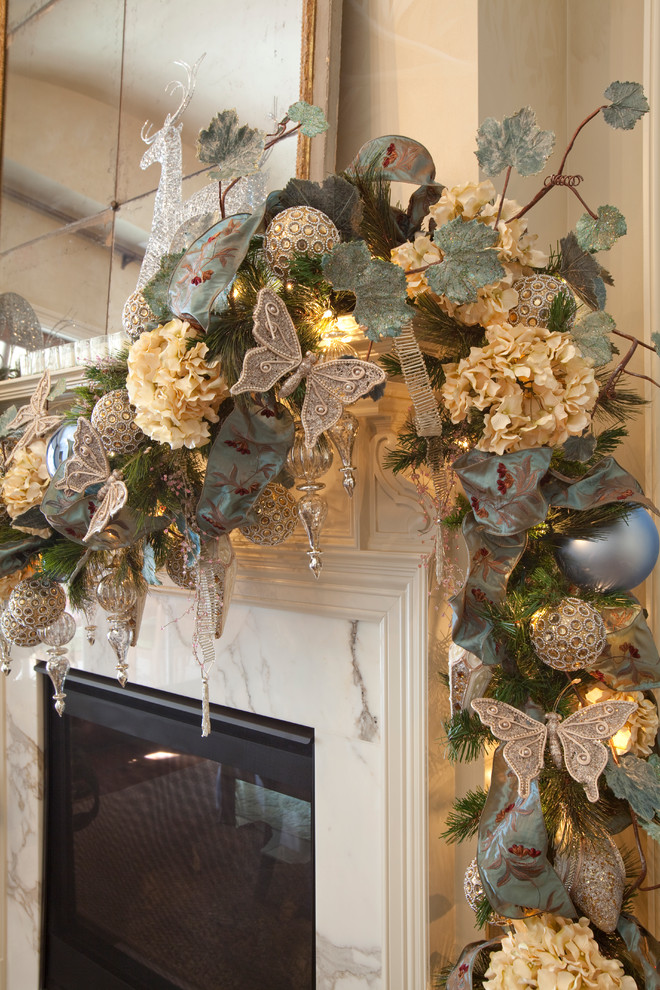 Christmas Garland And Swag Decorating Ideas Flawssy