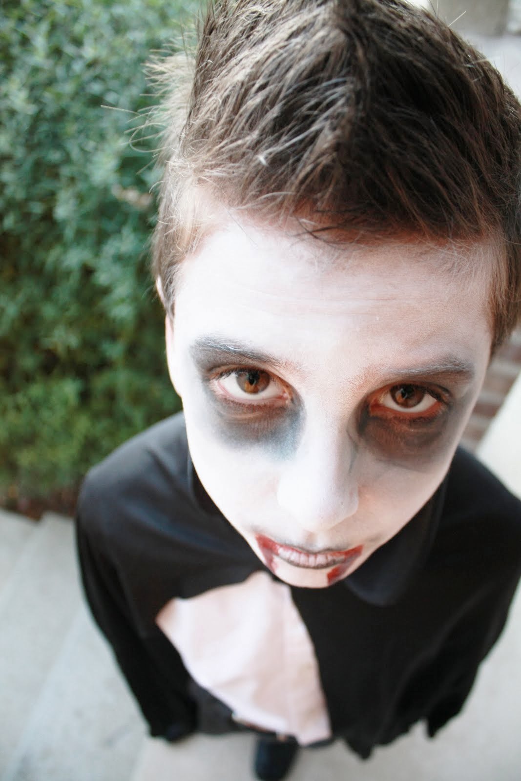 25 Amazing Boys Halloween Makeup Ideas to Try - Flawssy
