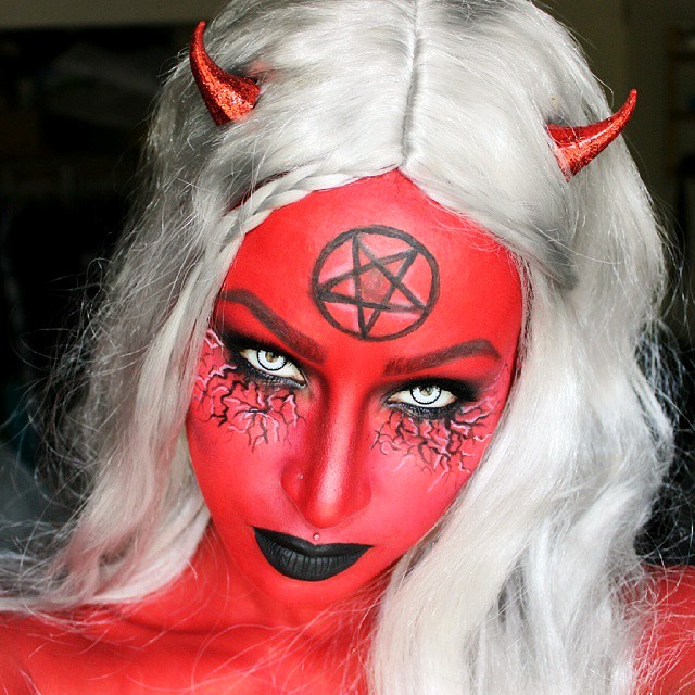 20 Devil Halloween Makeup Ideas for Women - Flawssy