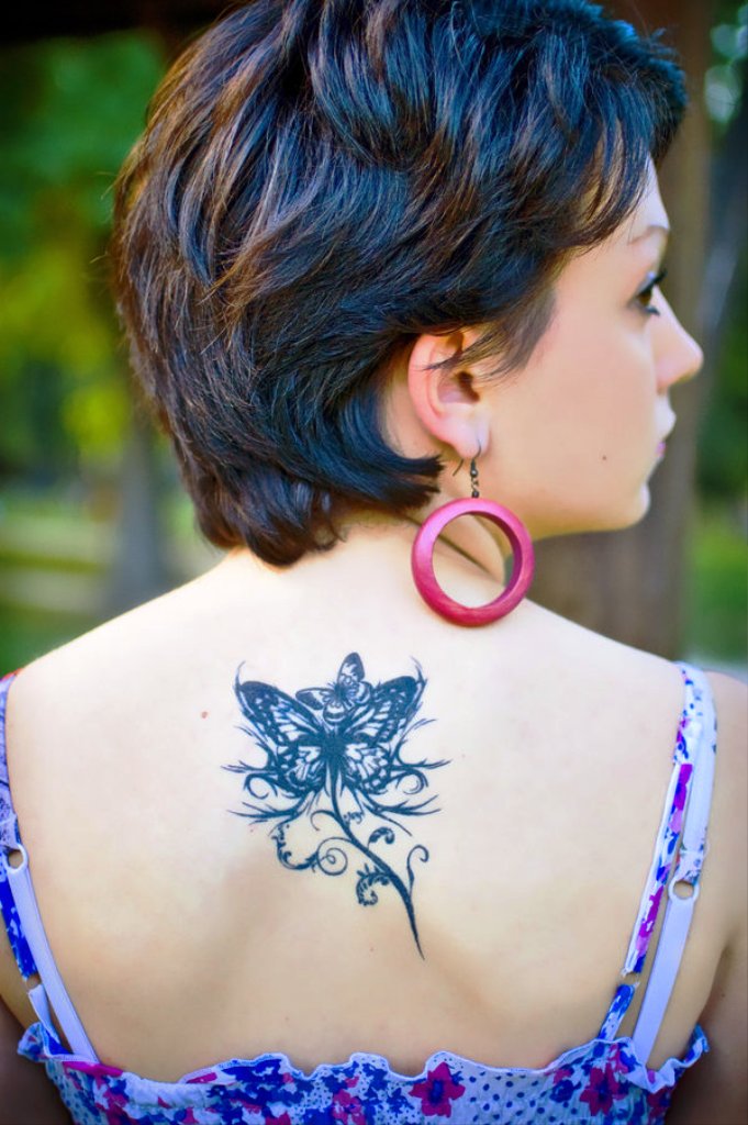 10 Ideas About Small Back Tattoos For Women - Flawssy