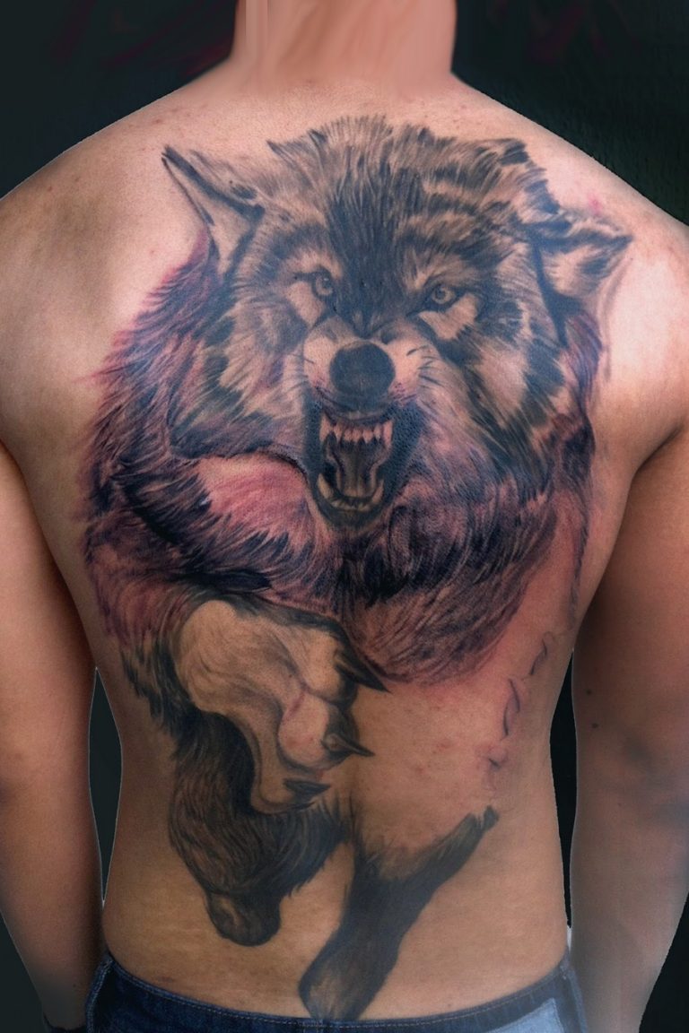 Fierce Wolf Tattoo Ideas - Flawssy