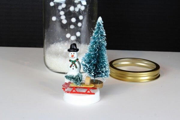 A DIY Christmas with a mason jar (1)