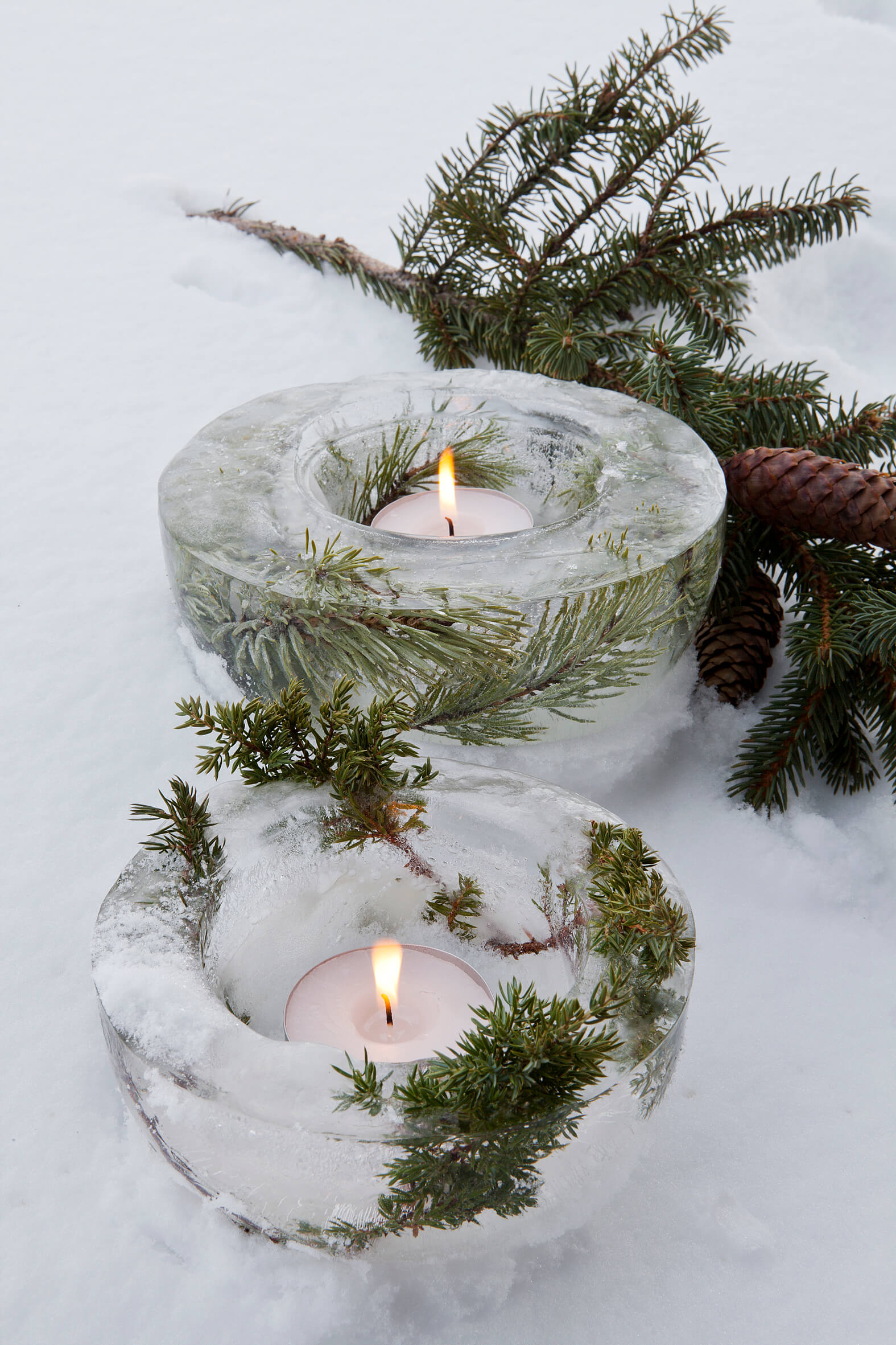 A frozen candle holder (1)