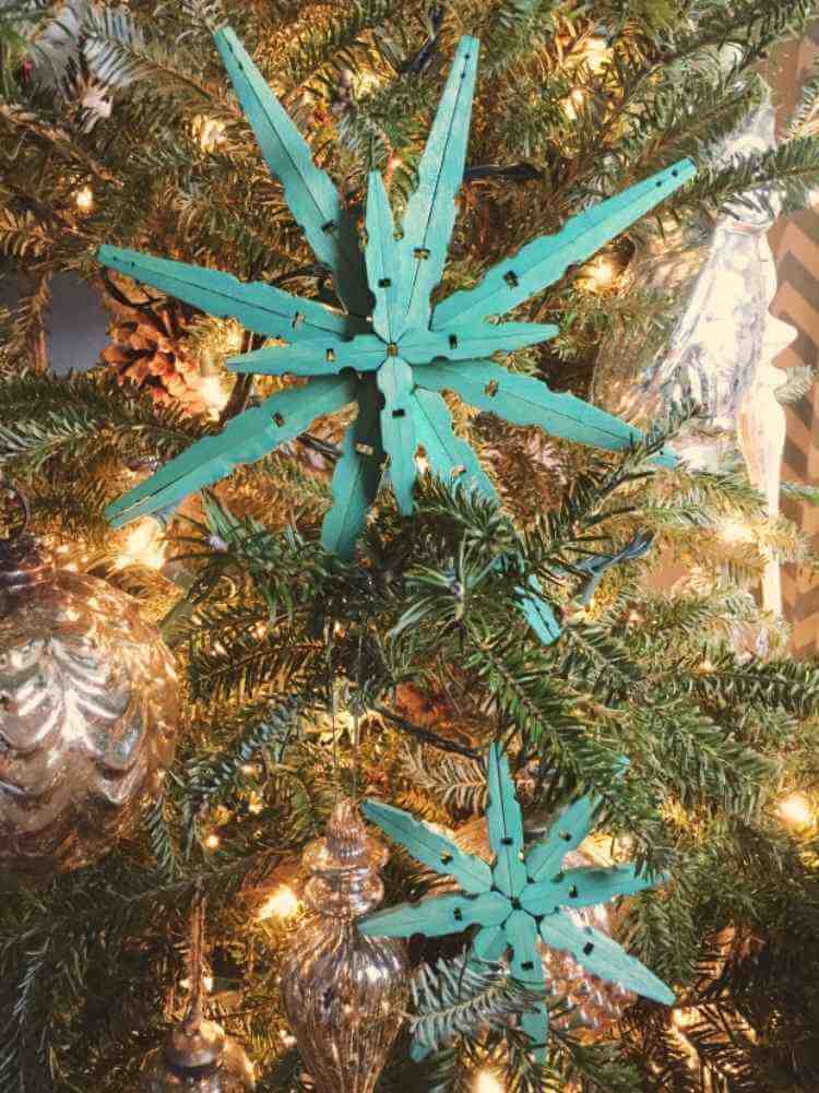 A starry ornament with clothespins