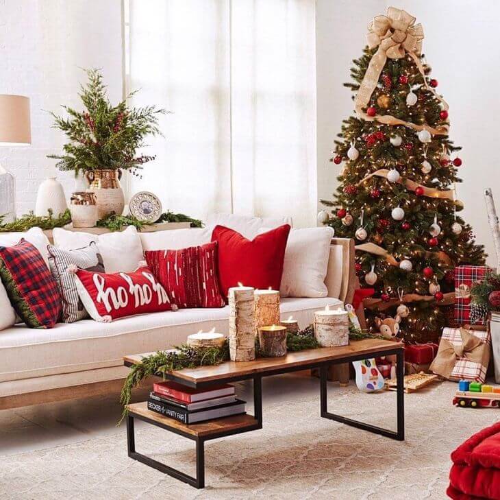 30 Christmas Decoration Ideas of Living Room to Copy (1)