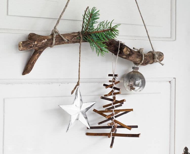 Bet on Christmas decoration with branches to personalize your interior (1)