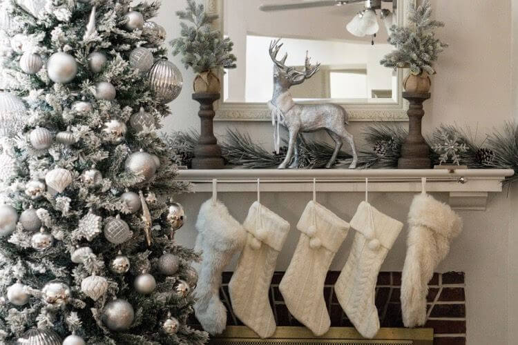 Christmas knit socks decorated with faux fur and pom poms (1)