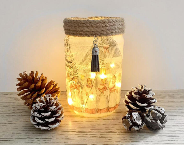 DIY Christmas lantern with glass jar 2 (1)