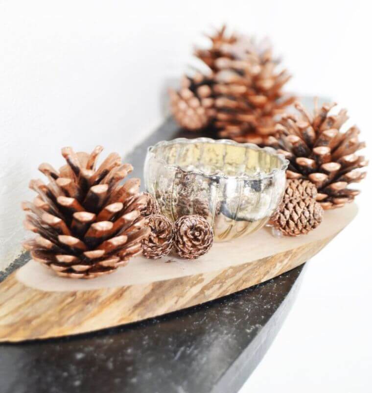 Make Festive Table Ornament From Natural Materials (1)
