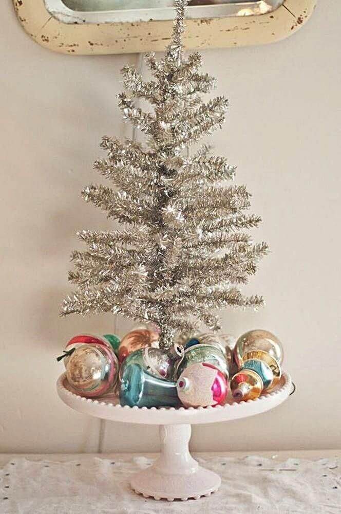 Minimal decoration for the silver tree, if at all 2 (1)