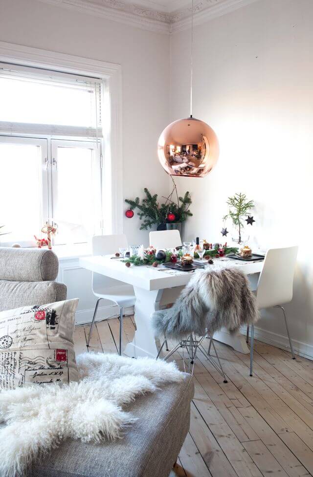 Mix the traditional with the Nordic - trendy Christmas decor ideas (1)