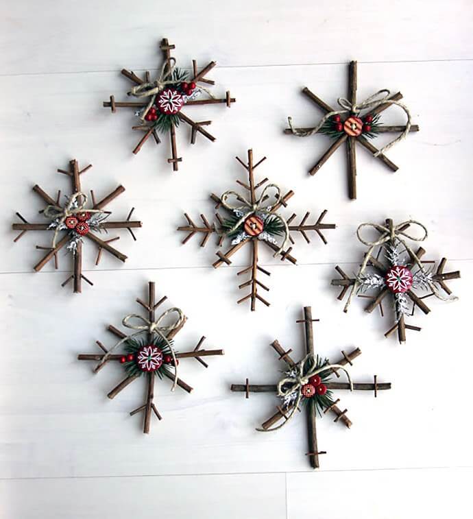 Snowflakes made from wood branches (1)
