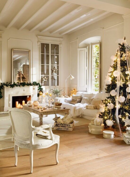 Your decoration in white and gold (1)