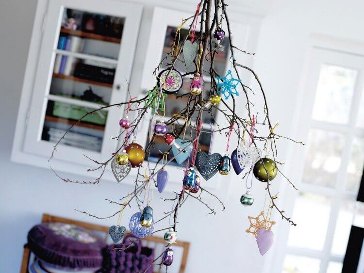 original hanging from tree branches (1)
