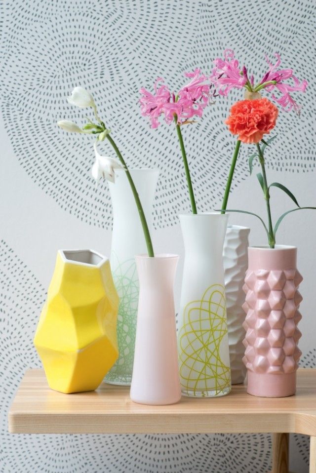 20 Designer Vases to Decorate Your Interior