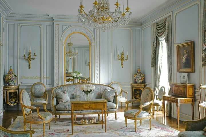25 Decorative Tips for a French Style Interior (1)