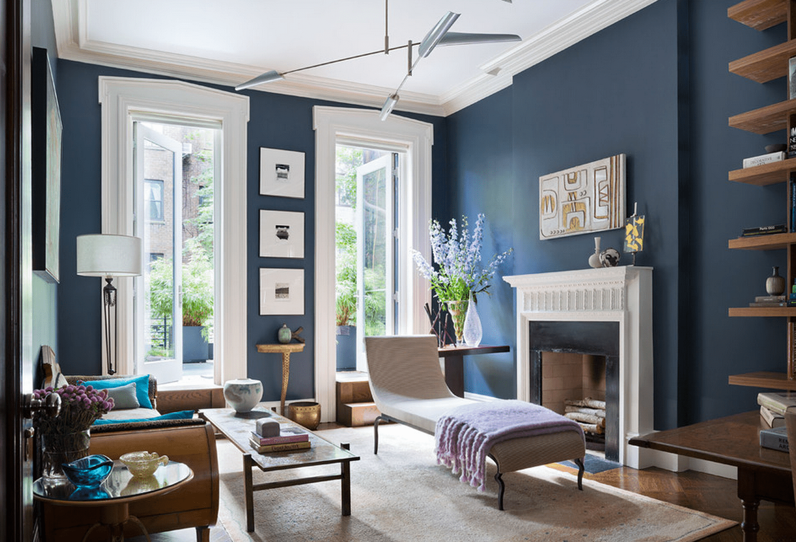 25 Inspirations of Timeless Color Combinations for Living Room