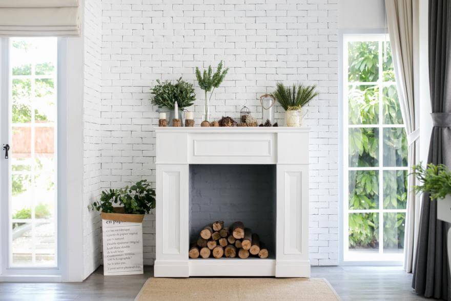 A fireplace decoration with logs (1)