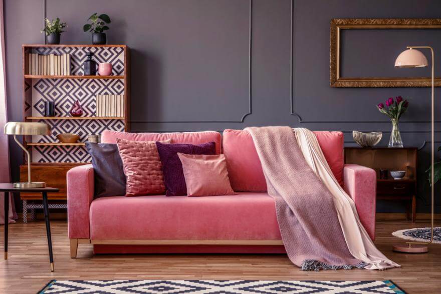 A vintage pink and purple living room (1)