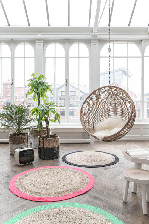 And why not adopt several round rugs (1)