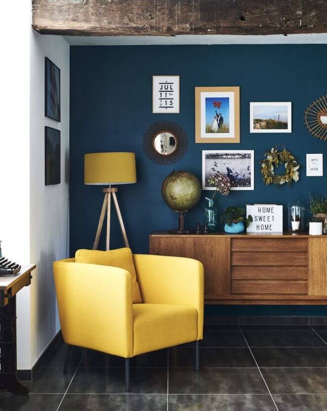 Blue wall and yellow furniture (1)