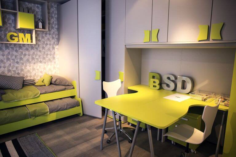 Decorate a child's room, an office area (1)