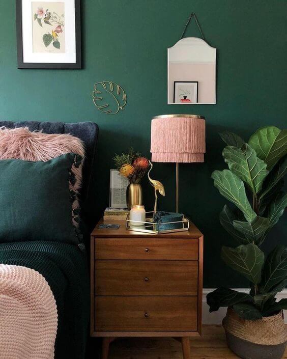 Green on the walls with pink decor (1)