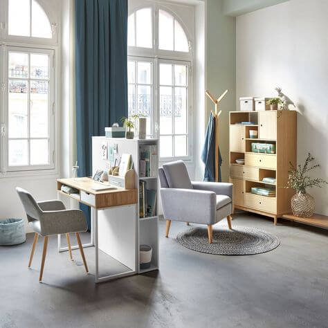 Separate the living room in two thanks to a desk with high storage (1)