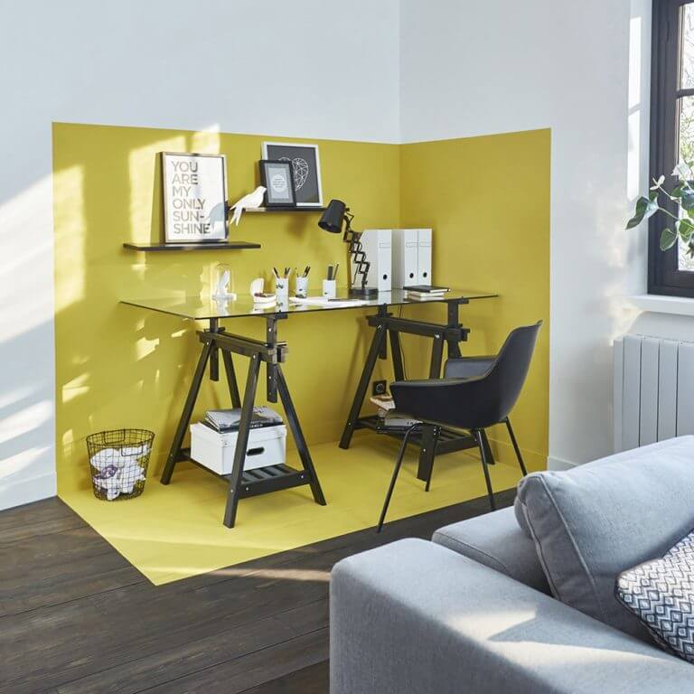 Use paint to visually stand out the office (1)