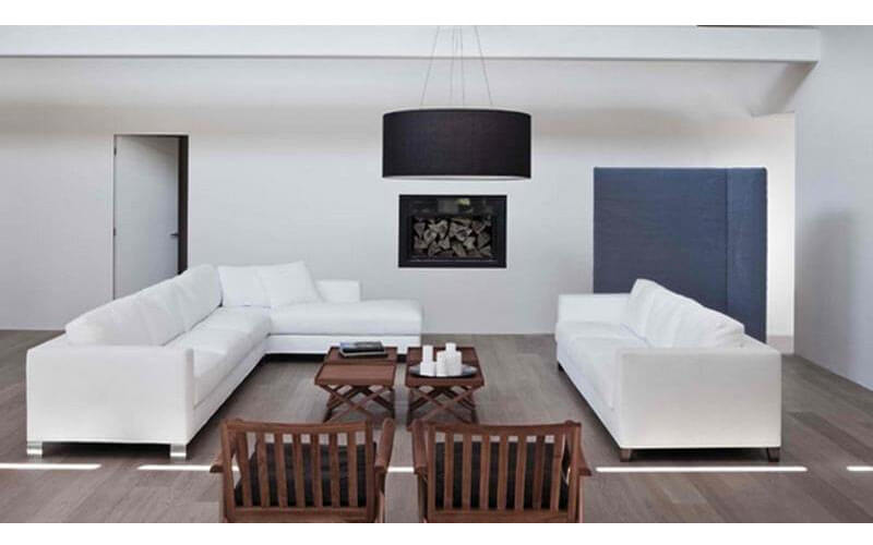White sofas (1)