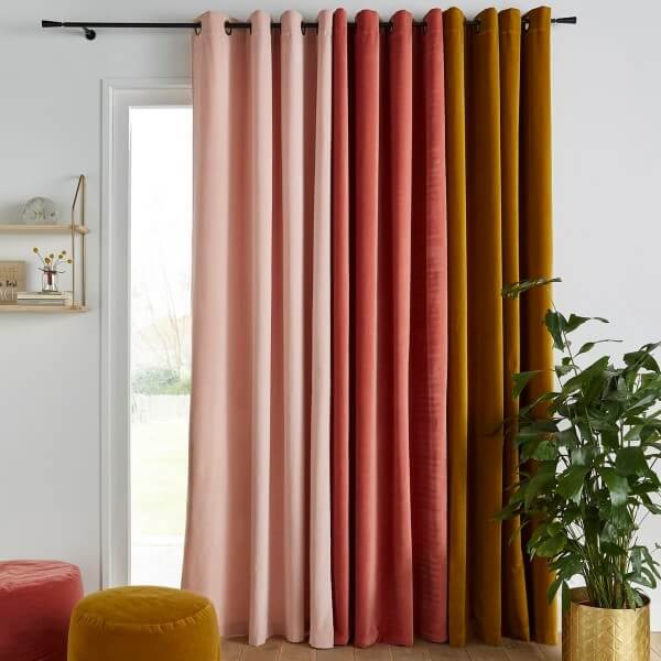 thick velvet curtains (1)
