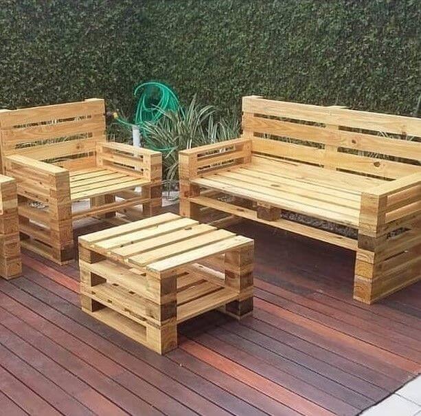 60+ Ideas for Making Garden Furniture With Pallets (1)
