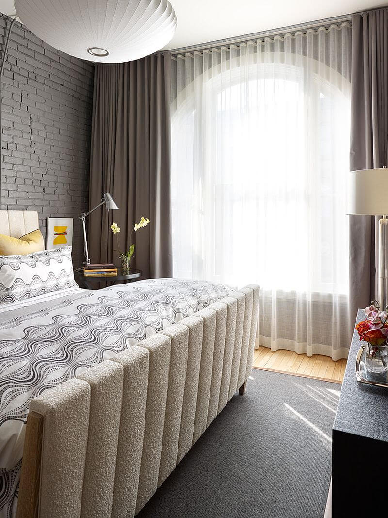 A light gray brick wall for a comfortable and refined bedroom (1)