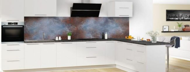 An oxidized metal splashback resistant to corrosion and abrasion (1) - Copy