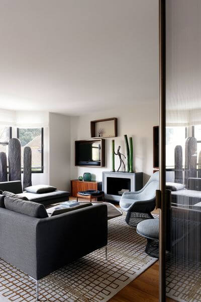 Artistic elegance for this designer living room (1)