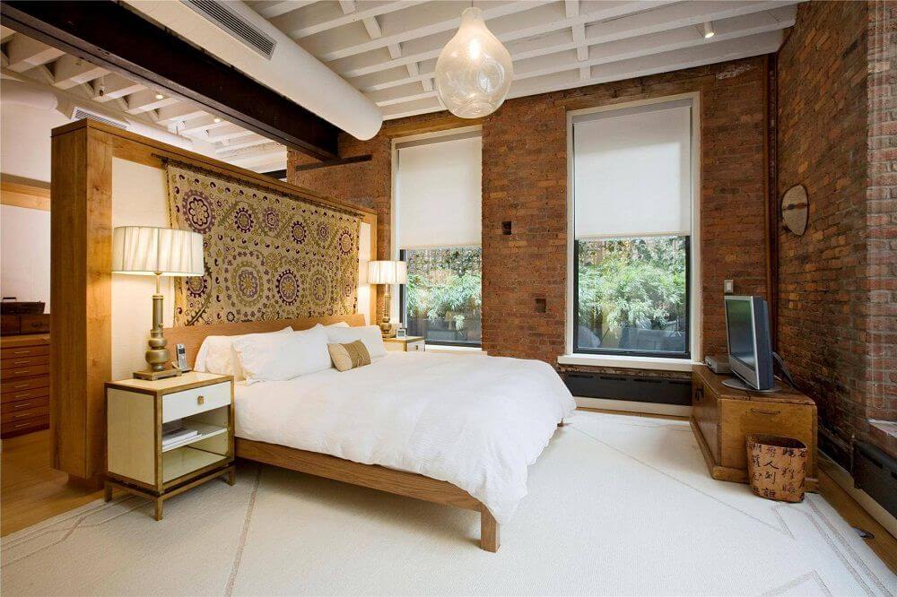 Bedroom designed in wood and brick (1)