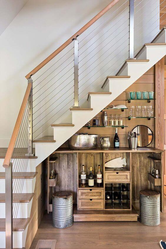 Make use of the underside of your staircase ... (1)