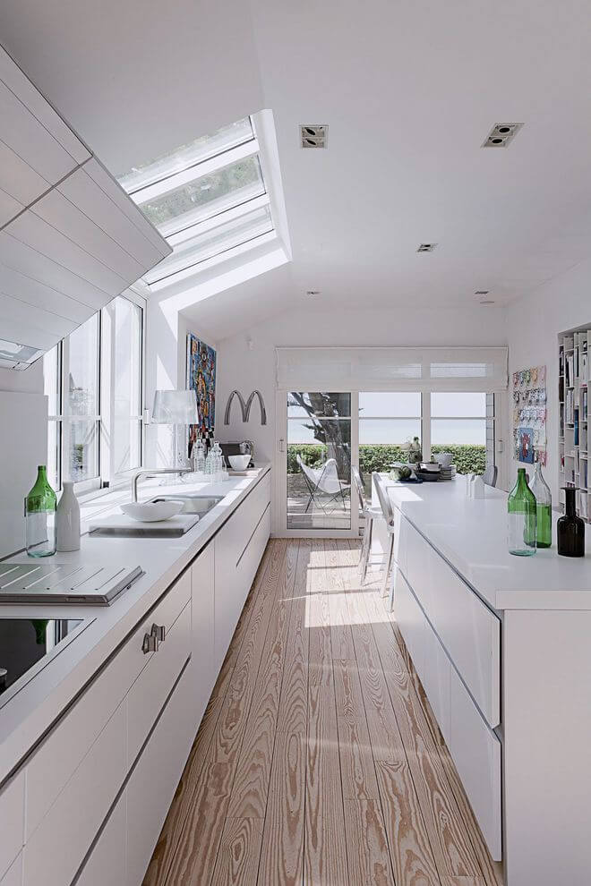 White kitchen with parquet floor (1)