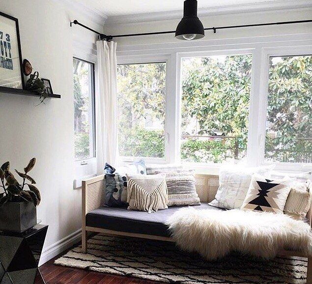 20 Perfect Daybeds for Interior Decor