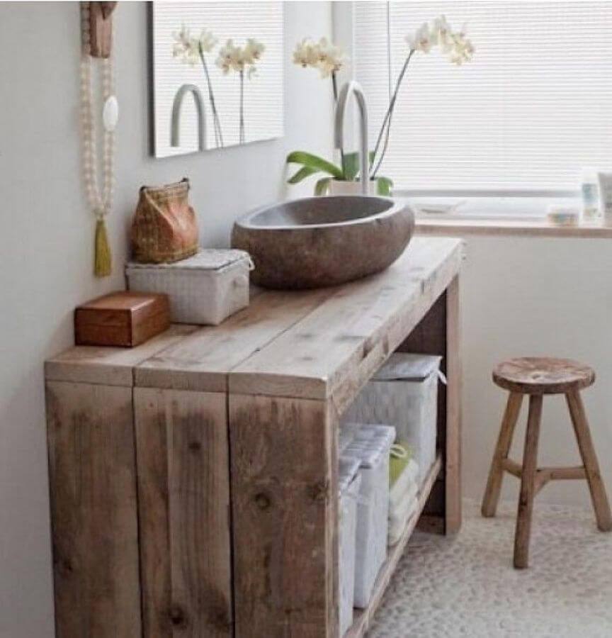 A DIY wooden washbasin (1)