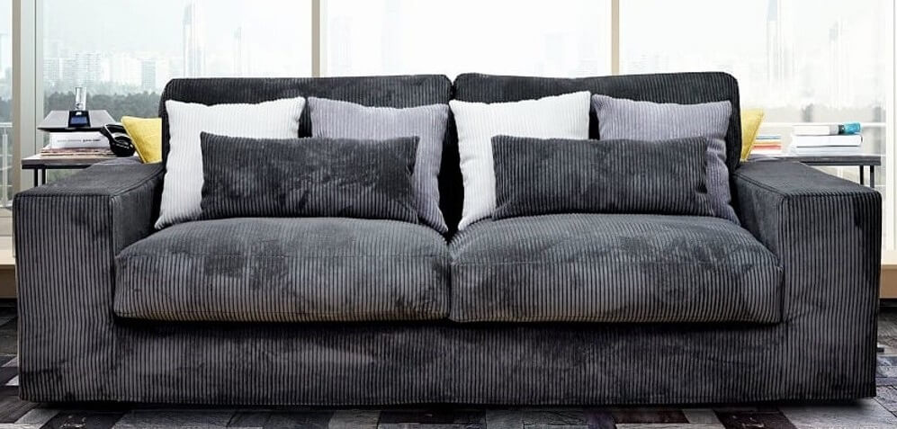 Large cocooning sofa