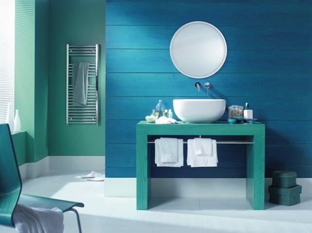 Master bathroom in blue and green color (1)