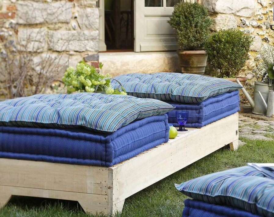 Mattresses for the exterior design of your home (1)