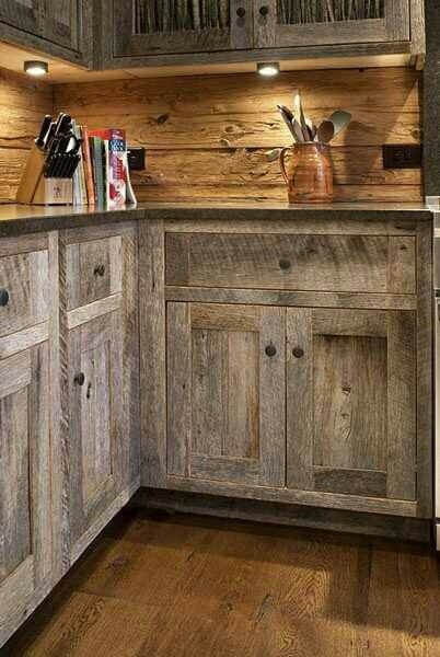 Rustic kitchen fronts (1)