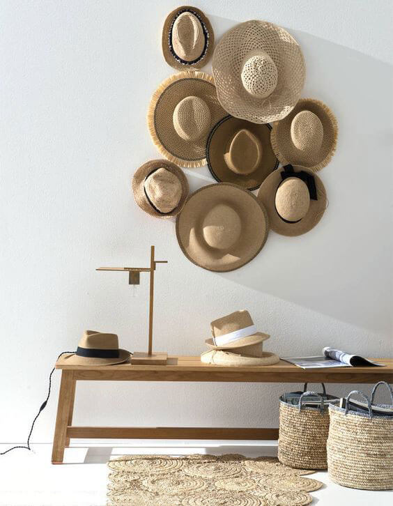 Wall decoration made from hats (1)