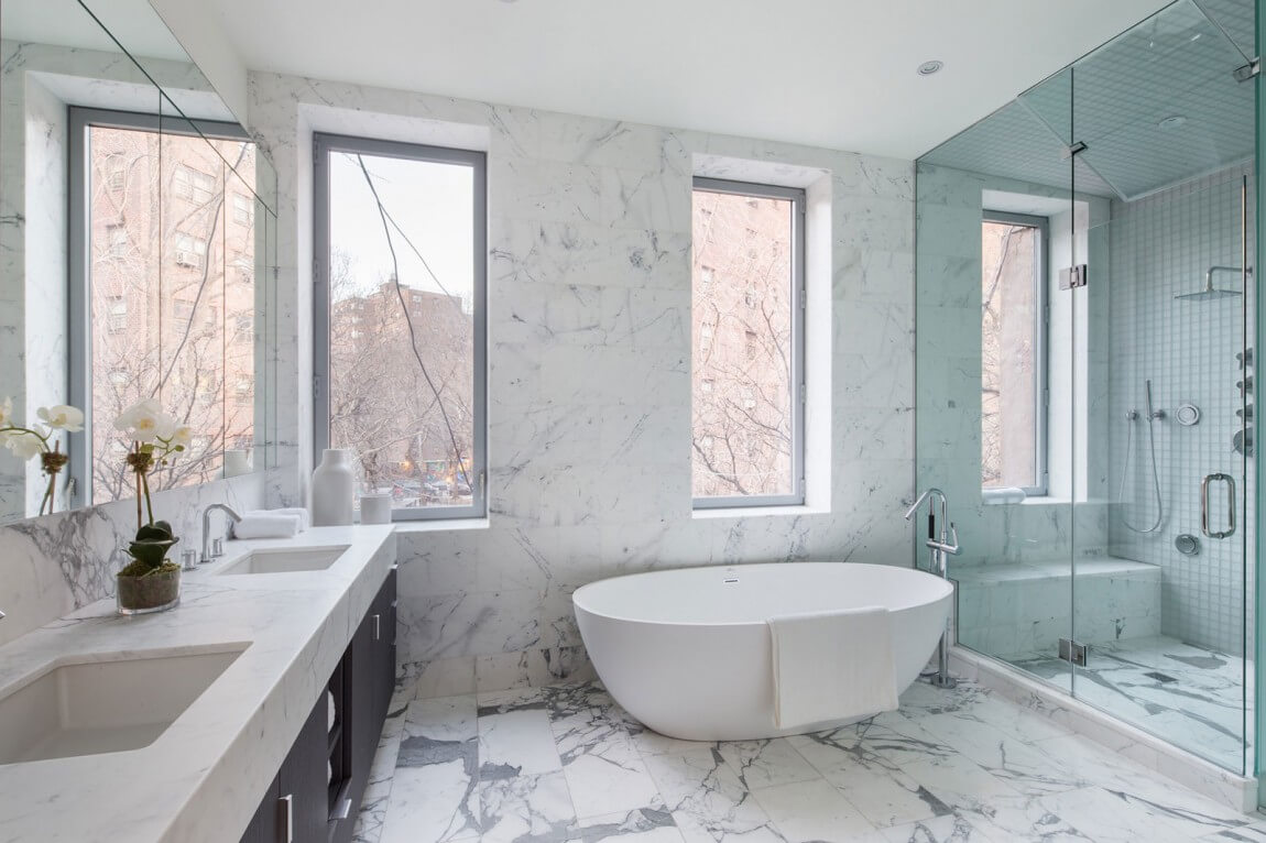 An all-marble bathroom (1)