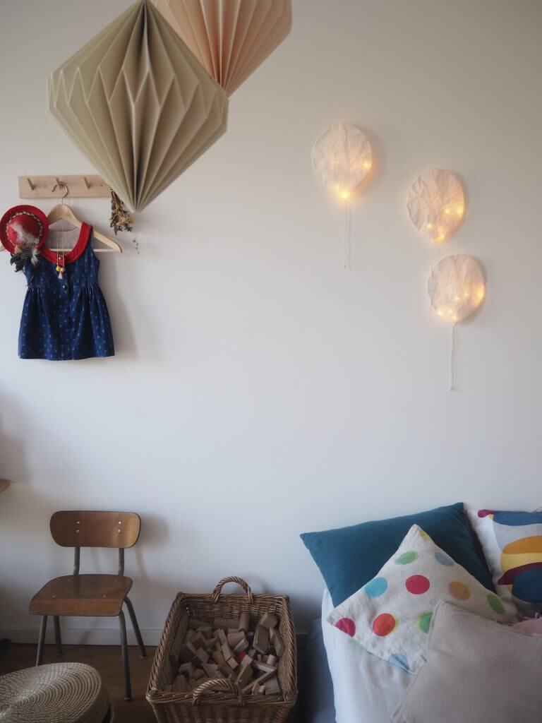 Bring a soft and festive look to your child's room (1)