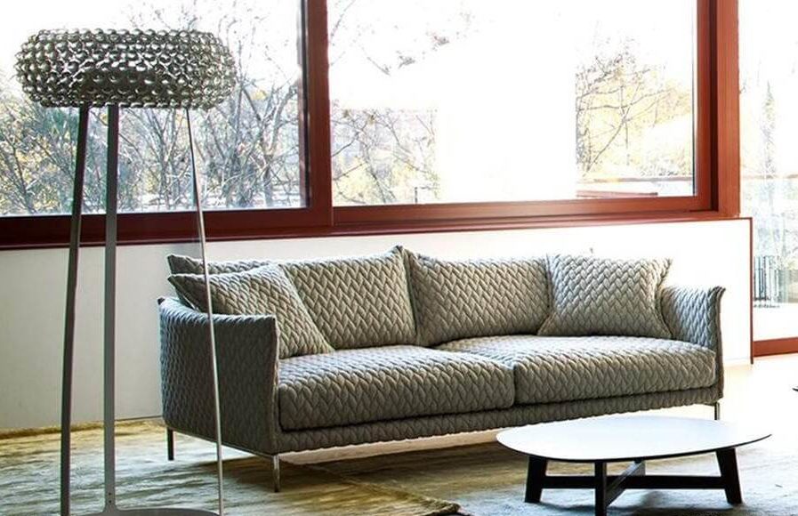 Couture-style sofa with a knit effect (1)