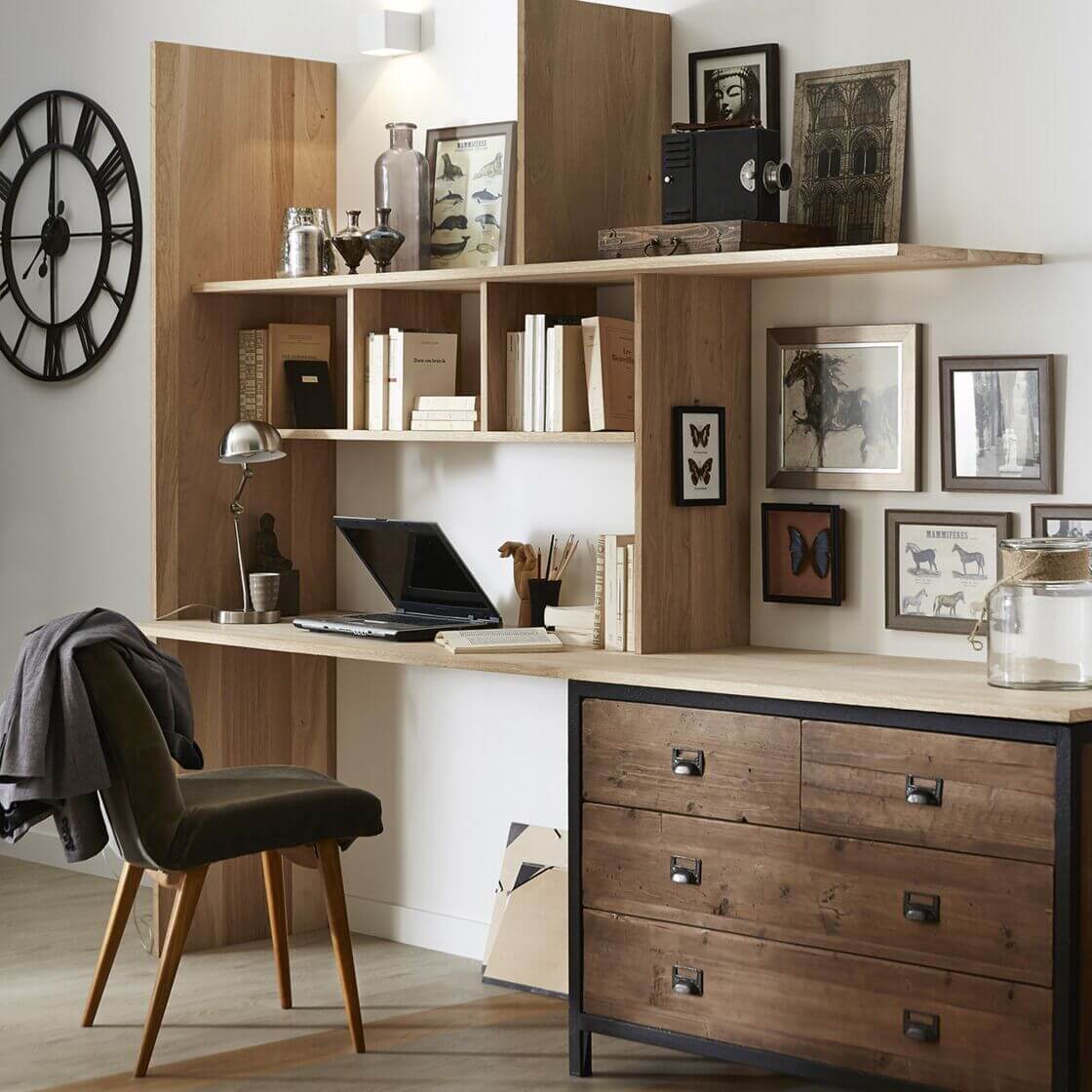Organize the office in the living room (1)